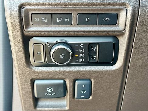 Used 2024 Ford F150 King Ranch w/ FX4 Off-Road Package image 10