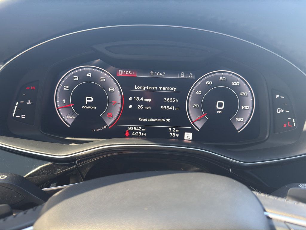 Used 2019 Audi Q8 Prestige w/ Luxury Package AWD/4WD image 25