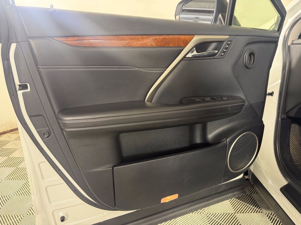 Used 2019 Lexus RX 350L FWD image 22