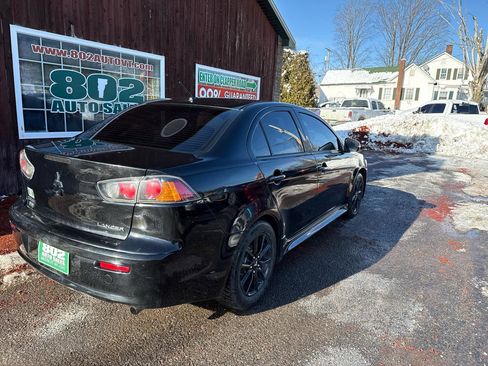 Used 2017 Mitsubishi Lancer LE image 10