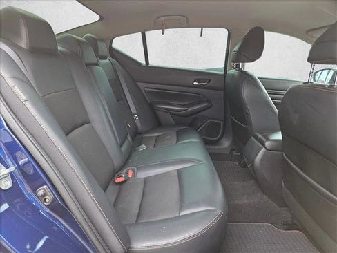 Used 2019 Nissan Altima 2.5 SR FWD image 17