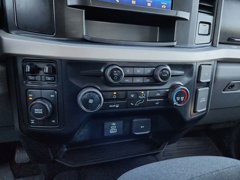 Used 2024 Ford F350 XLT w/ 360-Degree Camera Package AWD/4WD image 20