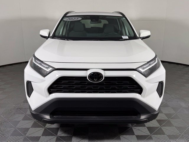 Used 2023 Toyota RAV4 XLE w/ Convenience Package FWD image 9