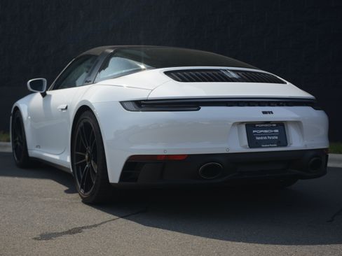 Certified 2023 Porsche 911 Targa 4 GTS AWD/4WD image 3