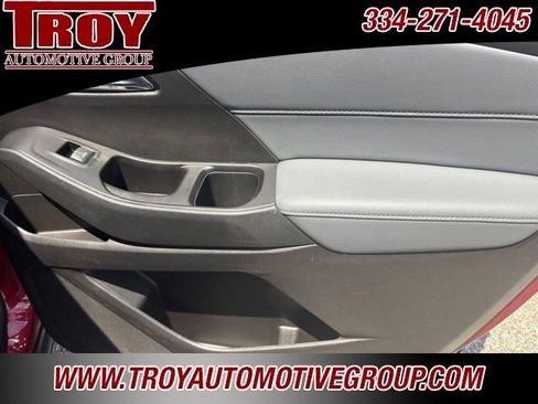 Used 2019 Chevrolet Traverse LT FWD image 22