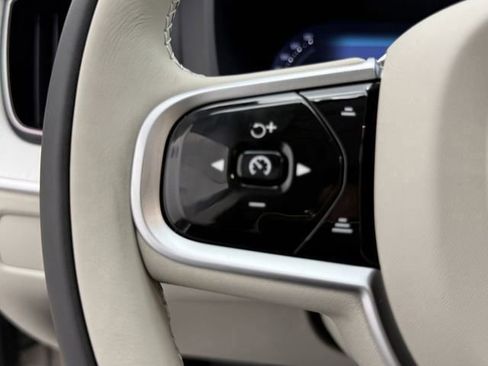 New 2026 Volvo XC60 B5 Ultra w/ Protection Package Premier AWD/4WD image 23