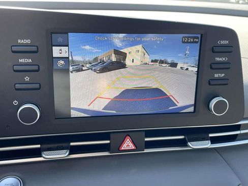 New 2026 Hyundai Elantra SEL Sport FWD image 15