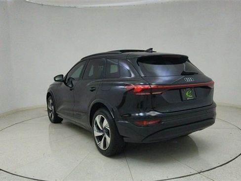 Used 2025 Audi Q6 e-tron Premium Plus w/ Premium Plus image 68