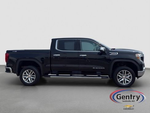 Used 2021 GMC Sierra 1500 SLT w/ SLT Premium Package AWD/4WD image 7