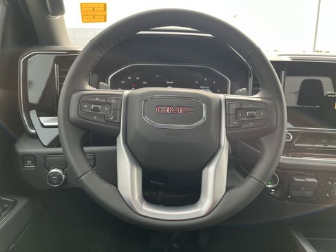 New 2026 GMC Sierra 1500 Elevation image 7