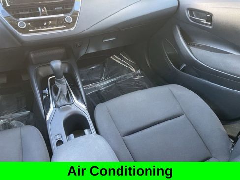 Used 2024 Toyota Corolla LE image 15