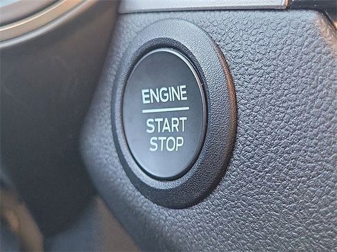 Used 2025 Ford Escape Active image 12