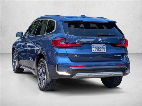 Used 2025 BMW X1 xDrive28i AWD/4WD image 8