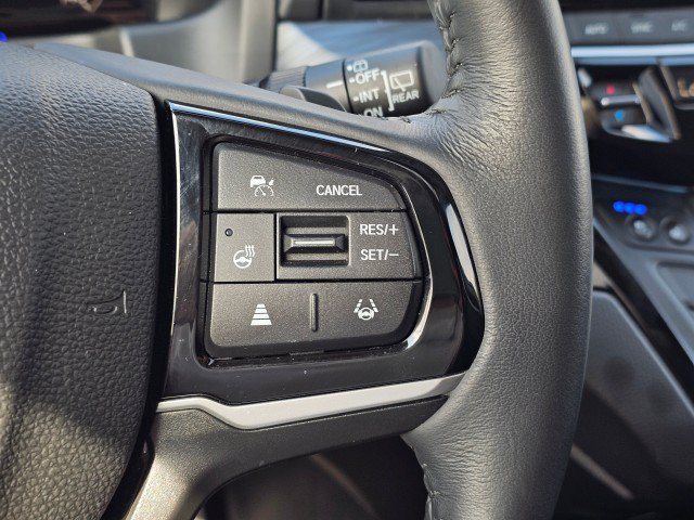 Used 2025 Honda Odyssey Elite image 34
