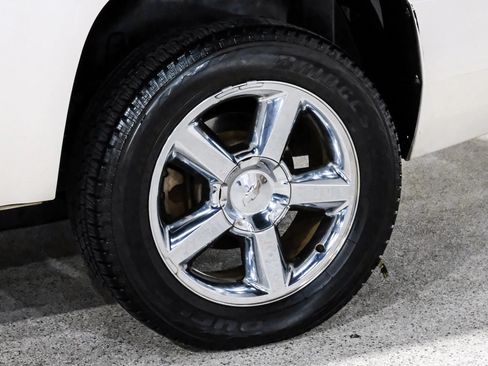 Used 2013 Chevrolet Tahoe LTZ RWD image 59