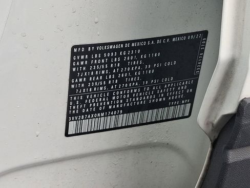 Certified 2022 Volkswagen Tiguan SE image 27