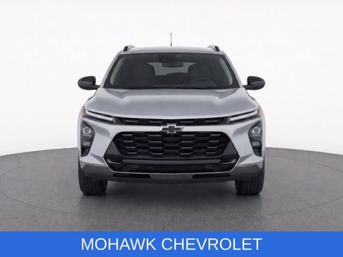 Used 2024 Chevrolet Trax ACTIV FWD image 6