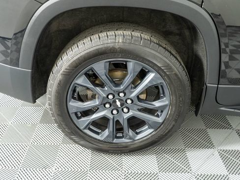 Used 2020 Chevrolet Traverse RS AWD/4WD image 32