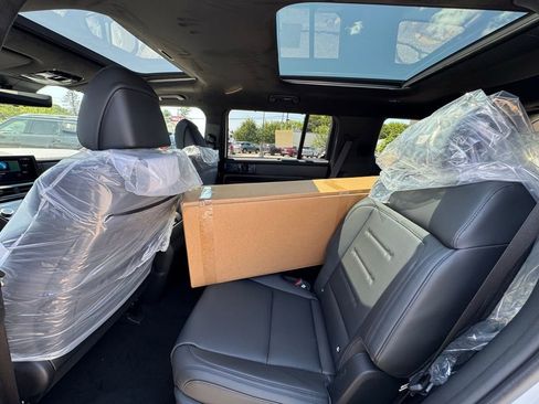 New 2026 Hyundai Santa Fe Calligraphy image 14