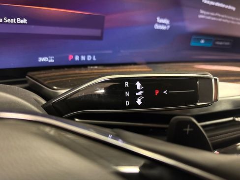 New 2025 Cadillac Escalade Luxury image 43