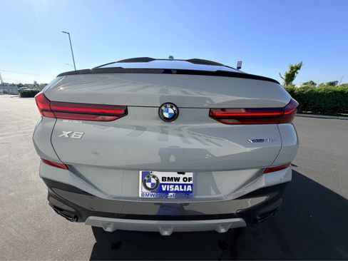 New 2026 BMW X6 xDrive40i image 4