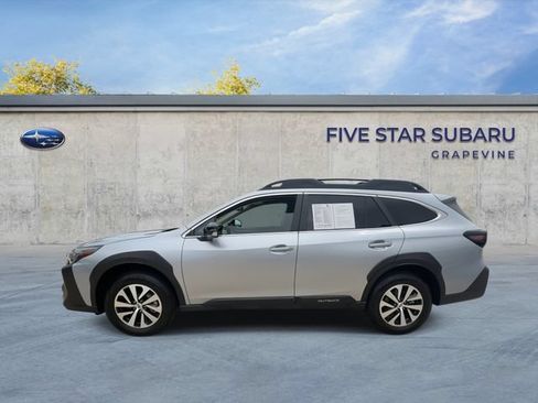 Certified 2025 Subaru Outback Premium AWD/4WD image 5