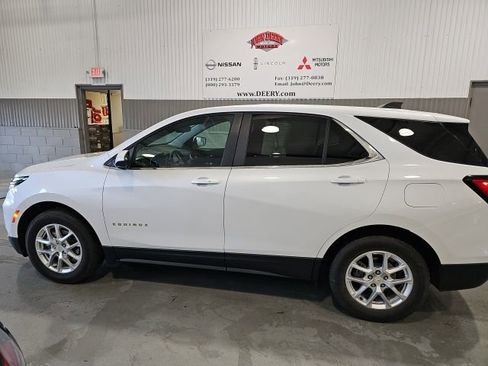 Used 2024 Chevrolet Equinox LT image 6