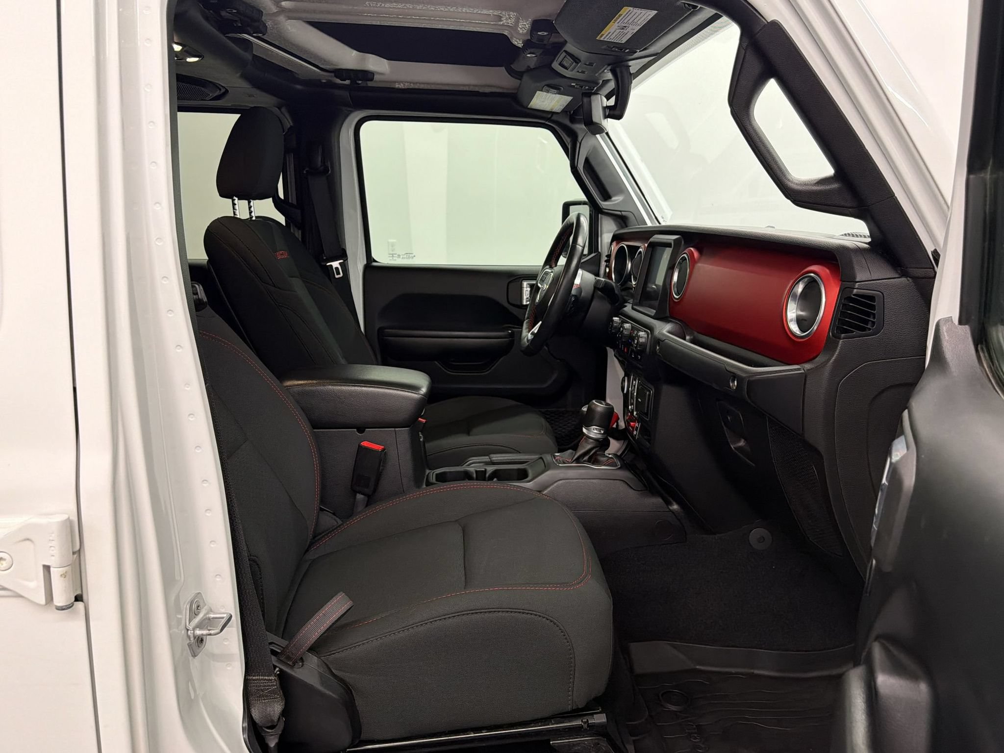 Used 2020 Jeep Gladiator Rubicon AWD/4WD image 24