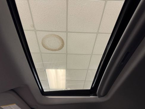 Used 2025 GMC Sierra 3500 Denali w/ Denali Reserve Package image 43