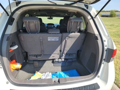 Used 2016 Honda Odyssey EX-L image 11