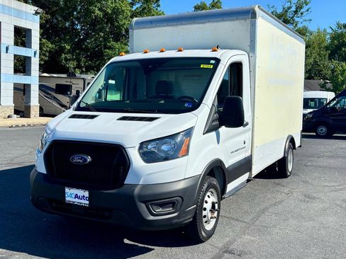 Used 2022 Ford Transit 350 DRW RWD image 2