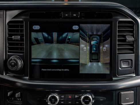 Used 2025 Ford F150 Raptor image 26