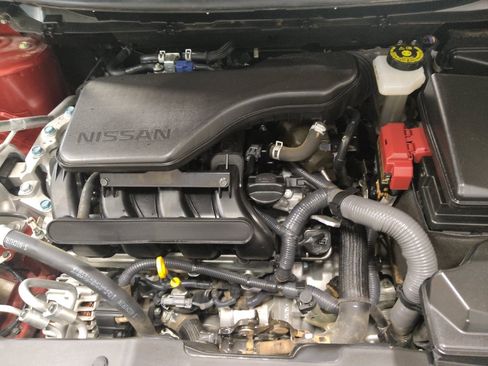 Used 2020 Nissan Rogue Sport SV FWD image 30