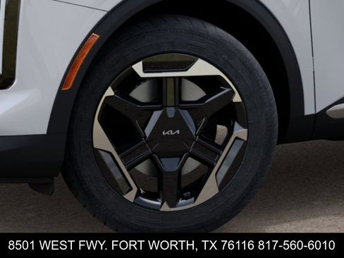 New 2026 Kia Sportage S image 9