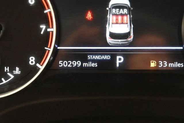 Used 2023 Nissan Rogue SV FWD image 13