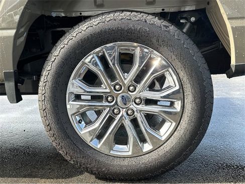 New 2025 Ford F150 Lariat w/ Equipment Group 501A Mid image 24