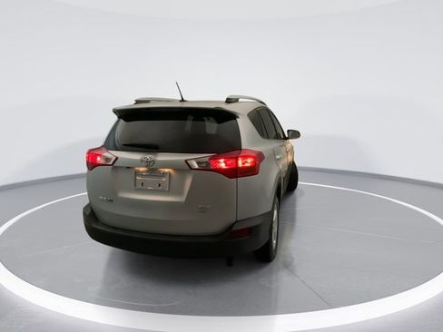 Used 2014 Toyota RAV4 XLE AWD/4WD image 3