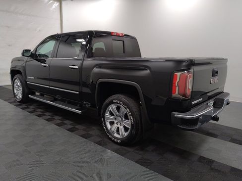 Used 2017 GMC Sierra 1500 SLT AWD/4WD image 3
