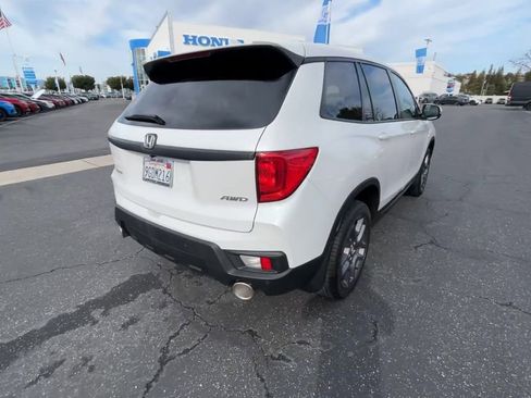 Used 2023 Honda Passport EX-L image 8