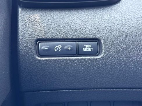 Used 2019 Nissan Rogue Sport S FWD image 30