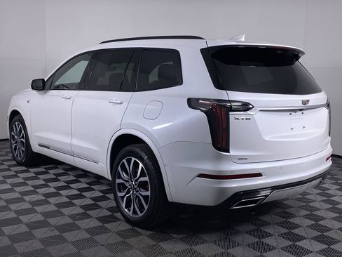 Certified 2024 Cadillac XT6 Sport w/ Technology Package image 20