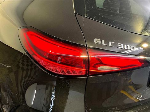 New 2026 Mercedes-Benz GLC 300 4MATIC image 5