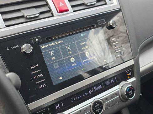 Used 2015 Subaru Legacy 2.5i Premium image 32