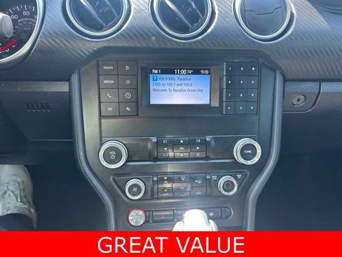 Used 2019 Ford Mustang Coupe image 22