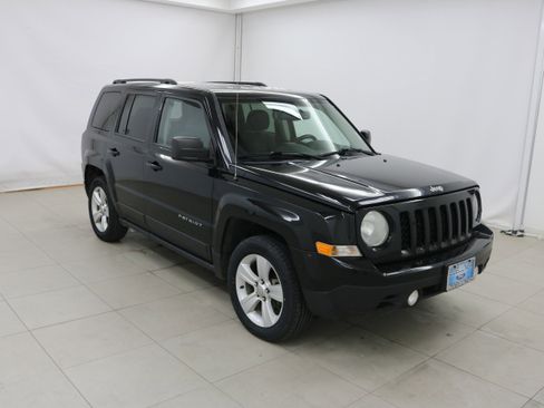 Used 2016 Jeep Patriot Latitude image 7