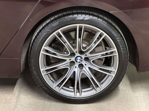 Used 2020 BMW 750i xDrive w/ Executive Package AWD/4WD image 11