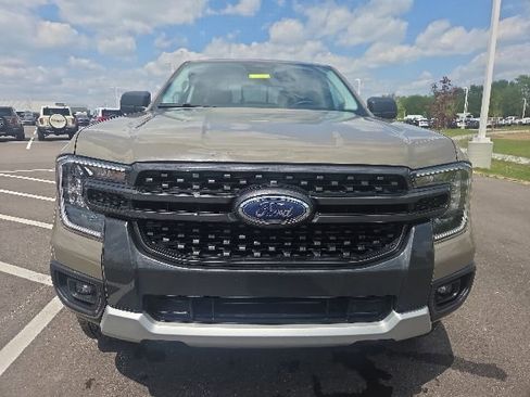 Used 2025 Ford Ranger XLT w/ Equipment Group 301A High AWD/4WD image 3
