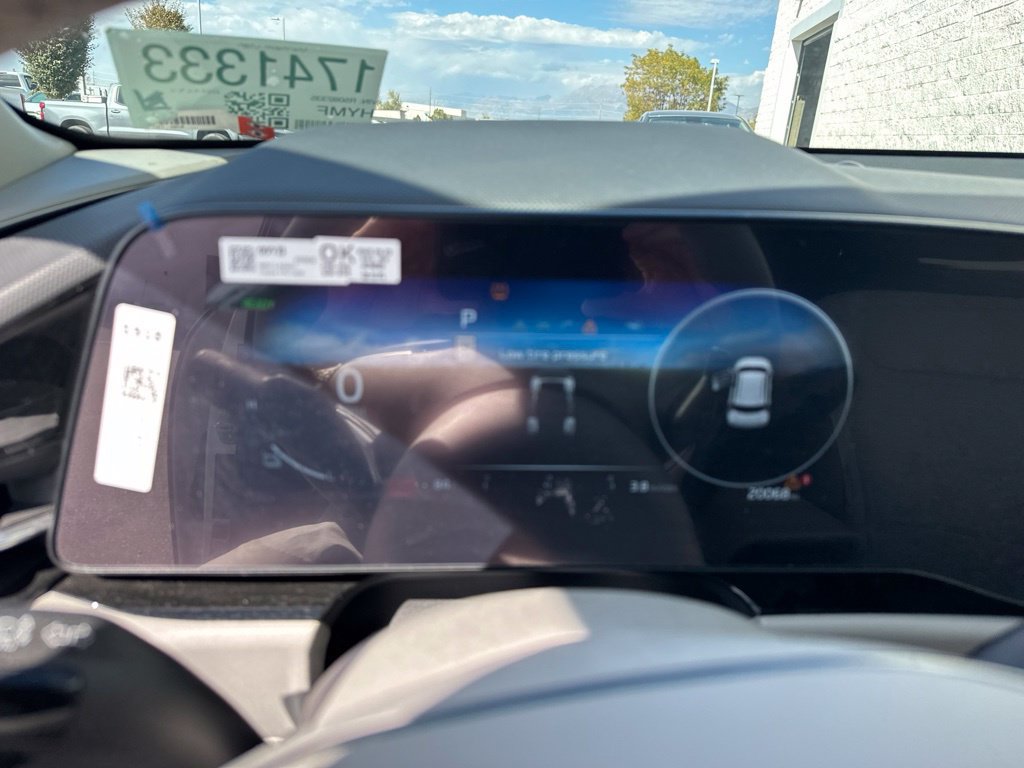 Used 2024 Kia Niro Wave w/ Wave Preserve Package FWD image 15