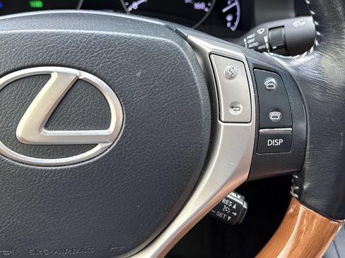 Used 2015 Lexus ES 300h w/ Navigation System Package FWD image 24