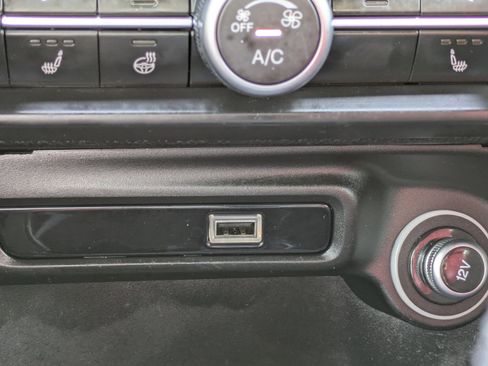 Used 2022 Alfa Romeo Giulia Sprint image 25